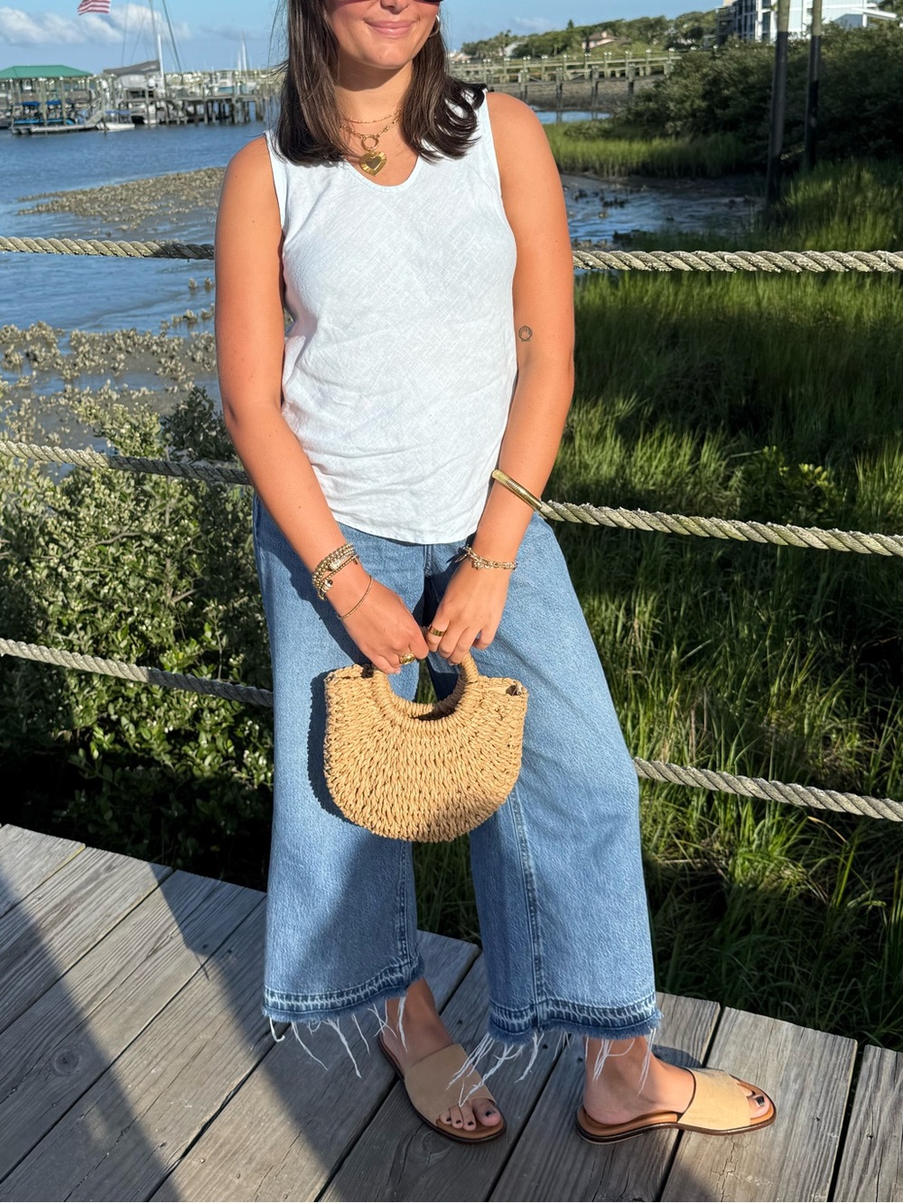 Wide Cropped Jeans